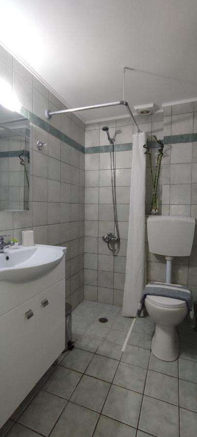 Apartment Olive House Moírai