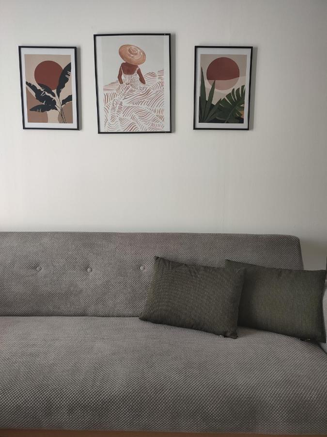 Olive House Apartment Moírai